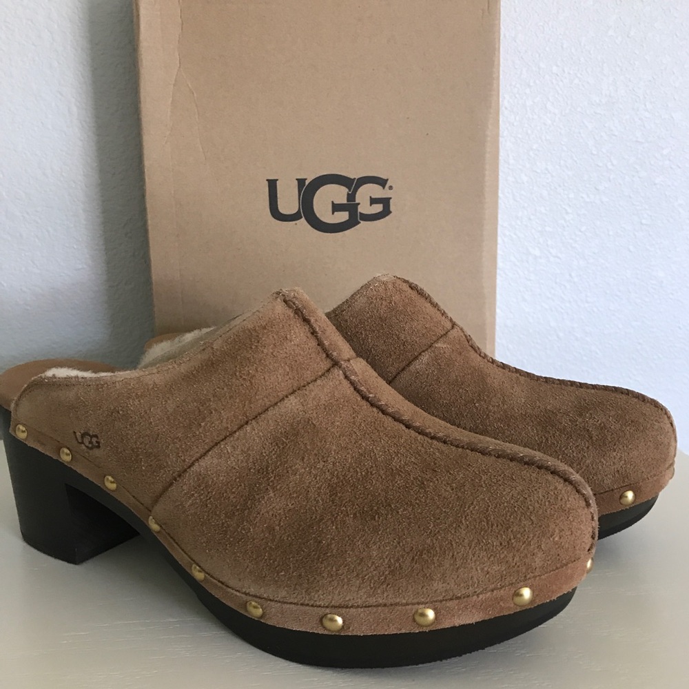 Sale ❤️ UGG Chestnut Kassi Clogs